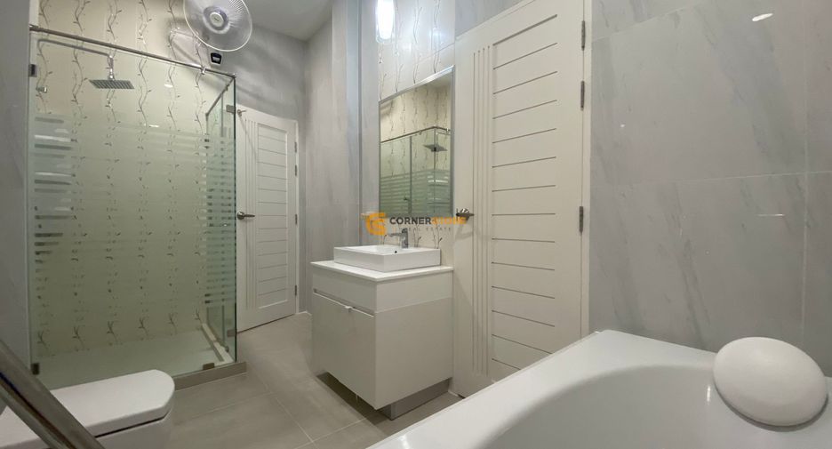 Casa en venta de 5 habitaciones en Huay Yai, Pattaya