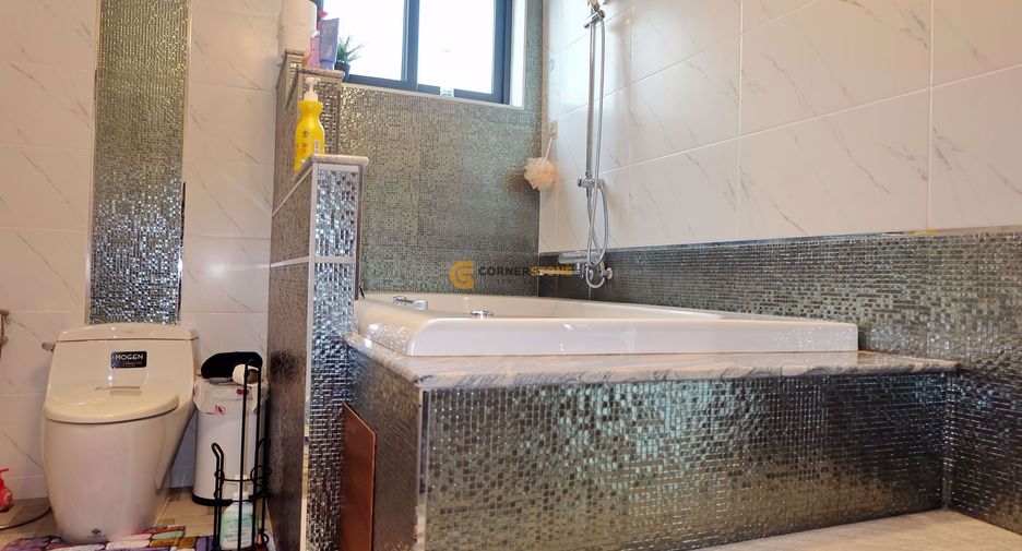 出售 7 卧室 独立屋 在 Bang Lamung, Chon Buri