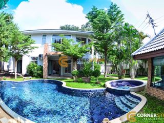 ขาย 8 ห้องนอน บ้านเดี่ยว ใน นาจอมเทียน, พัทยา