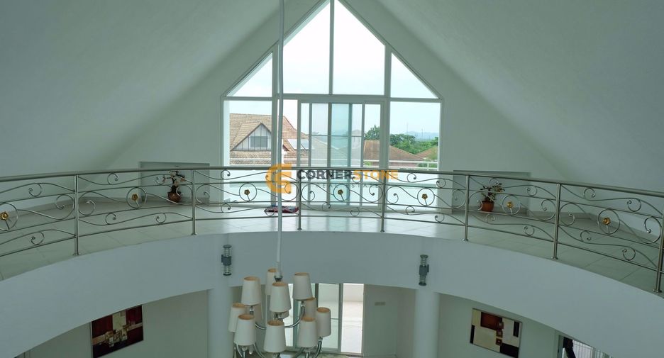 Haus zum Kauf mit 3 Zimmer in Bang Lamung, Chonburi