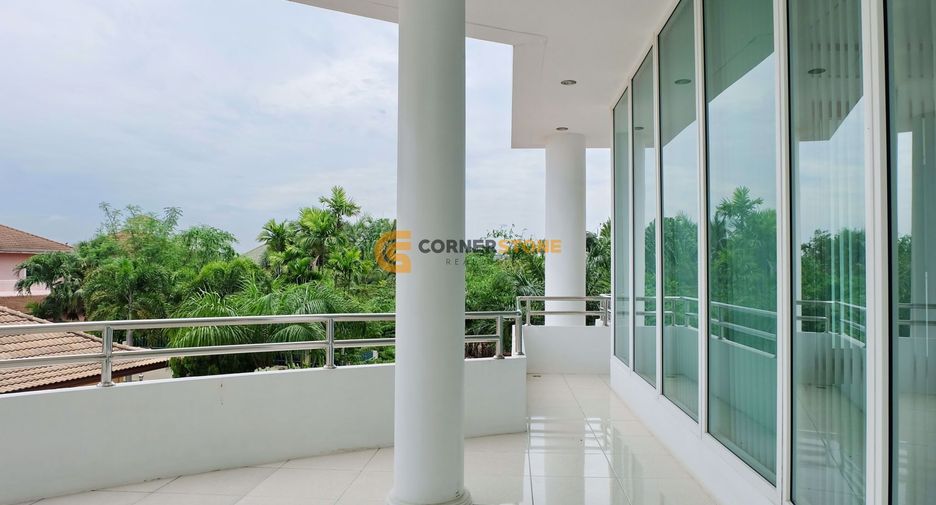 Haus zum Kauf mit 3 Zimmer in Bang Lamung, Chonburi