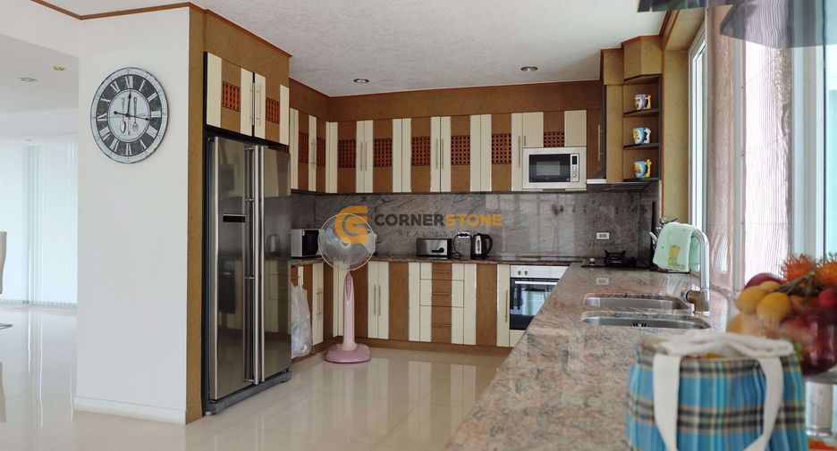 Haus zum Kauf mit 3 Zimmer in Bang Lamung, Chonburi