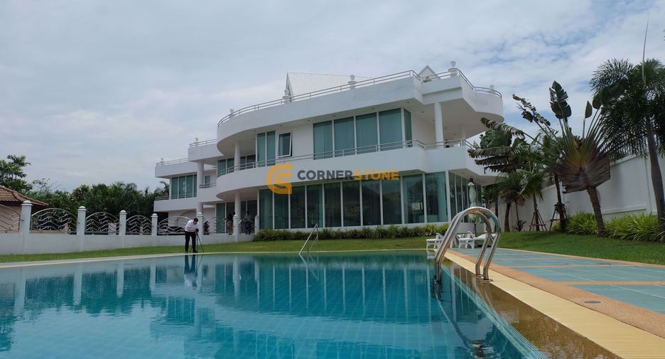 Haus zum Kauf mit 3 Zimmer in Bang Lamung, Chonburi