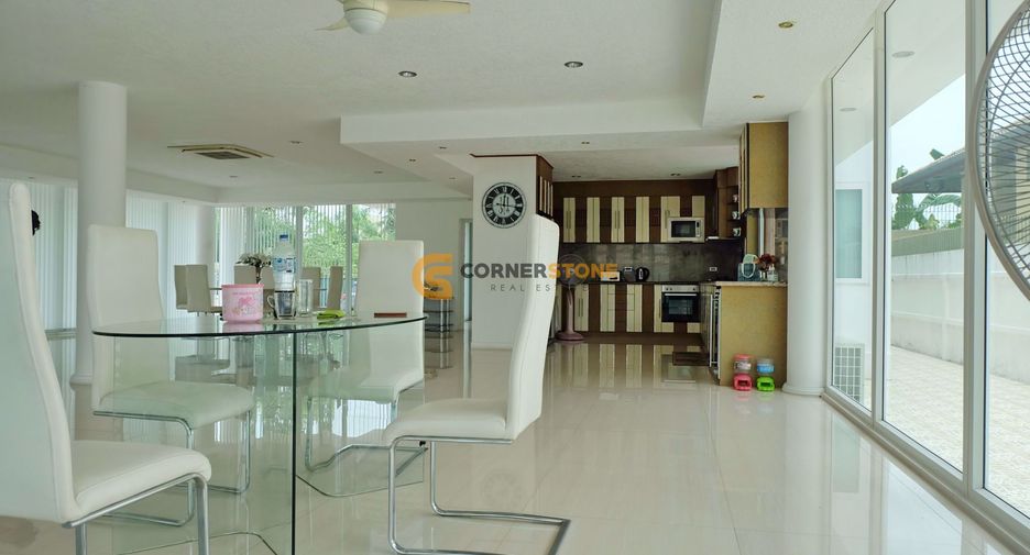 Haus zum Kauf mit 3 Zimmer in Bang Lamung, Chonburi