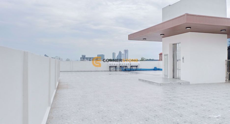 For rent 3 bedrooms condo in Bang Lamung, Chonburi