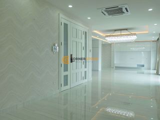 For rent 3 bedrooms condo in Bang Lamung, Chonburi