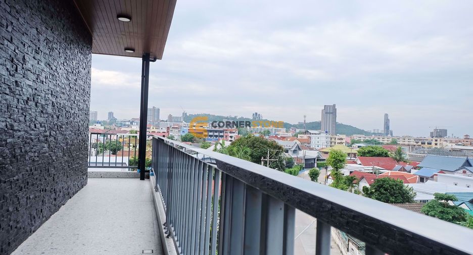 For rent 3 bedrooms condo in Bang Lamung, Chonburi