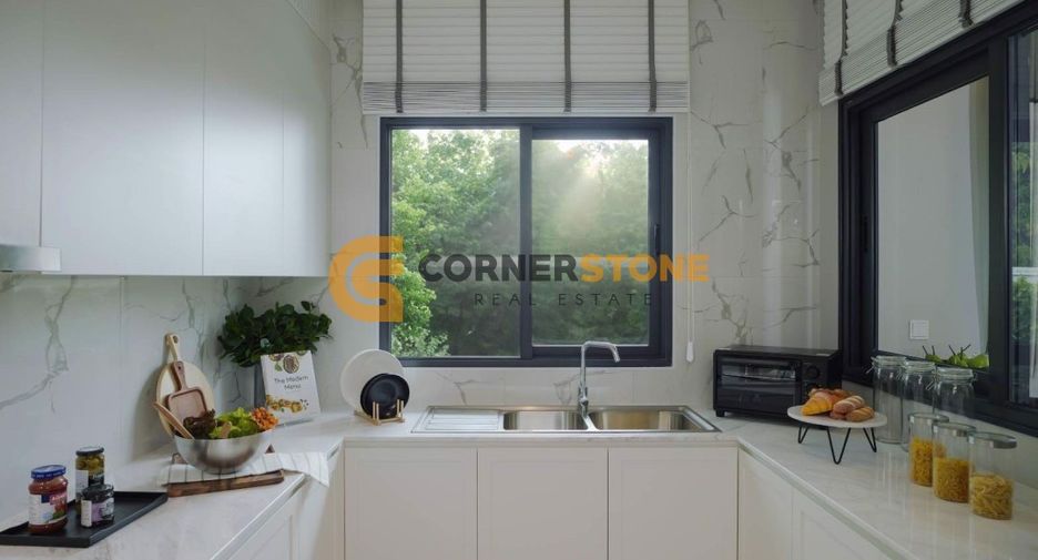 For sale 4 bedrooms house in Bang Lamung, Chonburi