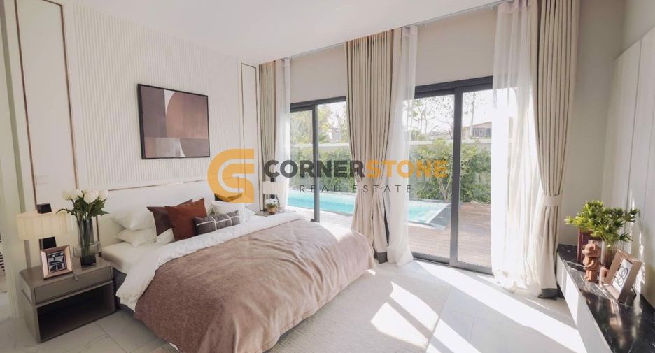 For sale 4 bedrooms house in Bang Lamung, Chonburi