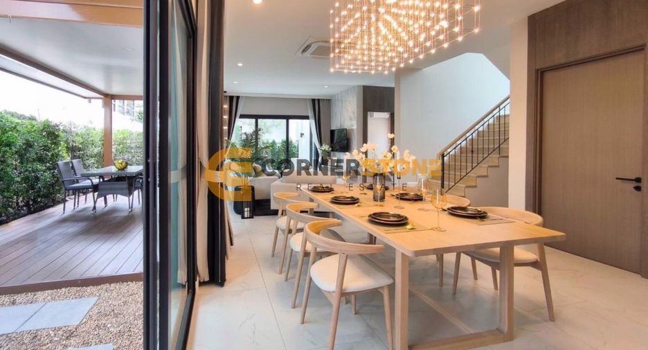 For sale 4 ベッドルーム house in Bang Lamung, Chonburi