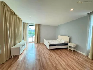 À louer 4 chambres villa à Bang Lamung, Chonburi