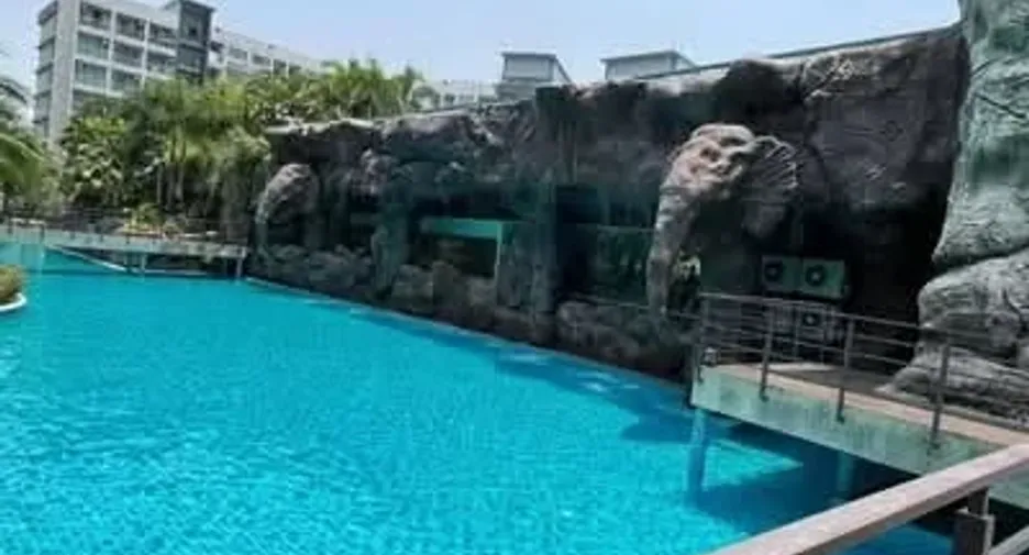 For sale 2 bedrooms condo in Jomtien, Pattaya