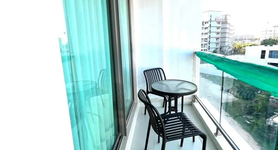 For sale 2 bedrooms condo in Jomtien, Pattaya