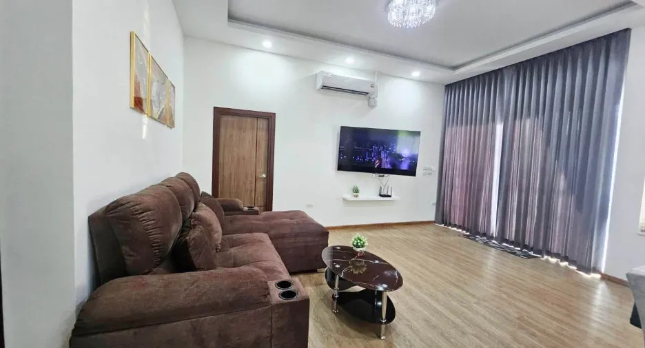 À louer 3 chambres villa à Bang Lamung, Chonburi