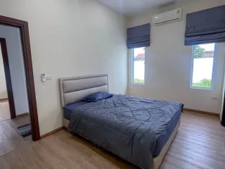 À louer 3 chambres villa à Bang Lamung, Chonburi