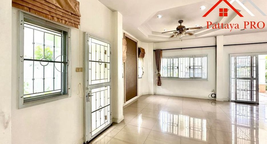 Haus zum Kauf mit 3 Zimmer in Bang Lamung, Chonburi