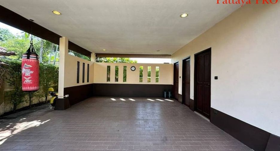 For sale 3 ベッドルーム house in Huay Yai, Pattaya