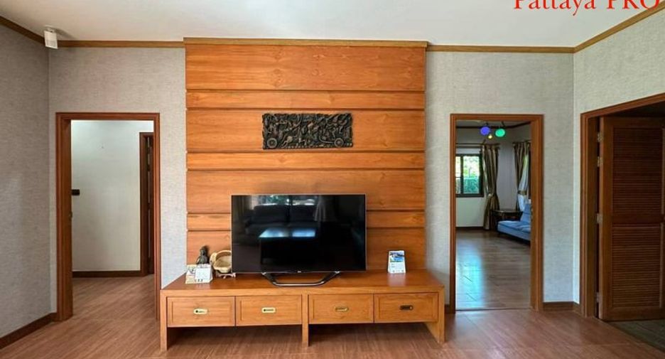 For sale 3 ベッドルーム house in Huay Yai, Pattaya