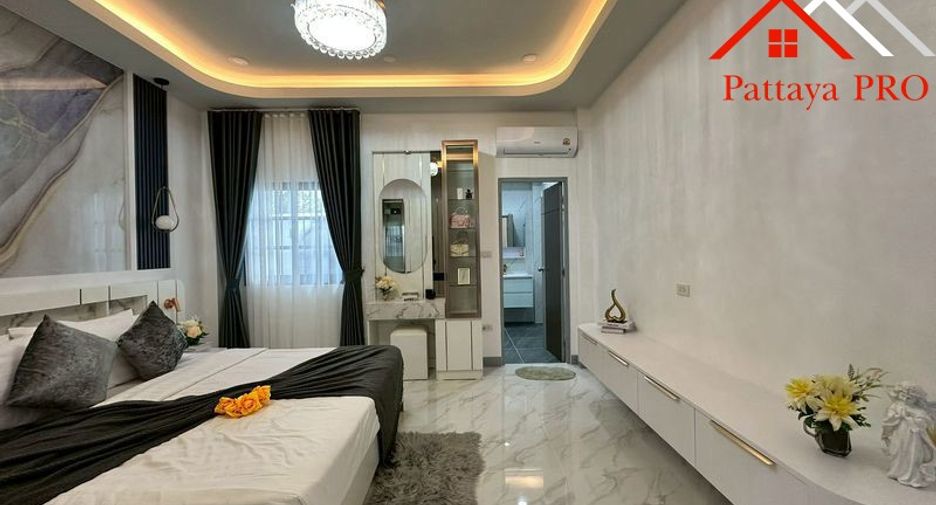 Casa en venta de 4 habitaciones en Bang Lamung, Chonburi
