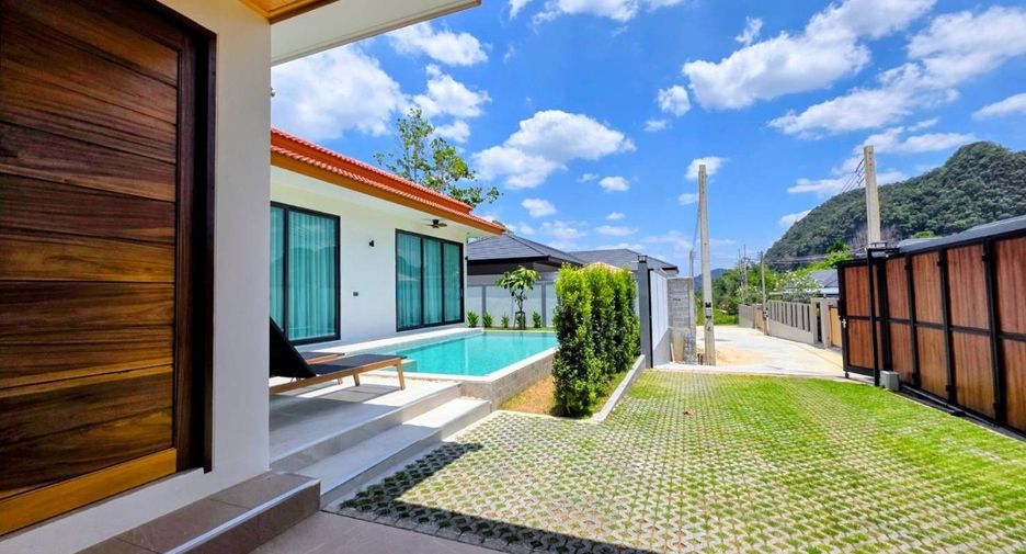 For sale 2 bedrooms villa in Mueang Krabi, Krabi