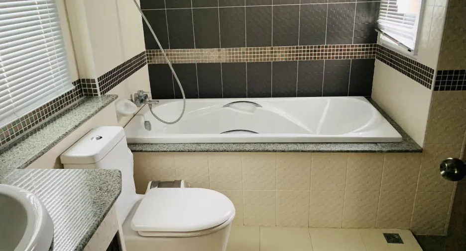 For sale and for rent 3 bedrooms house in San Sai, Chiang Mai