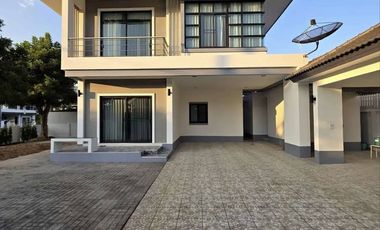 出租 4 卧室 独立屋 在 San Sai, Chiang Mai
