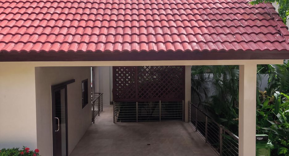 À vendre 5 chambres villa à Ko Samui, Surat Thani