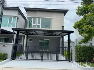 For rent 3 ベッドルーム house in Bang Phli, Samut Prakan