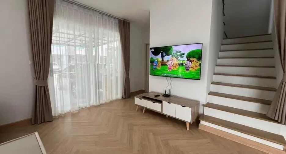 For rent 3 ベッドルーム house in Bang Phli, Samut Prakan