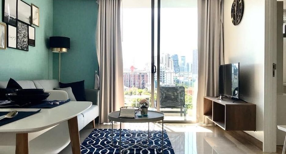 For sale 1 bed condo in Watthana, Bangkok