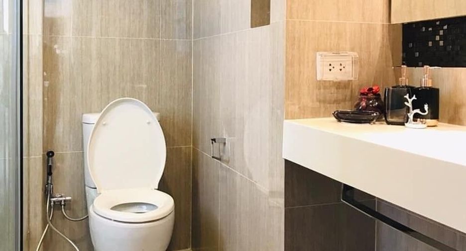For sale 1 bed condo in Watthana, Bangkok