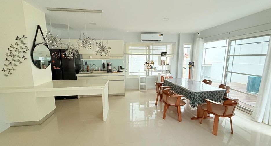 For rent 3 ベッドルーム house in Mueang Phuket, Phuket