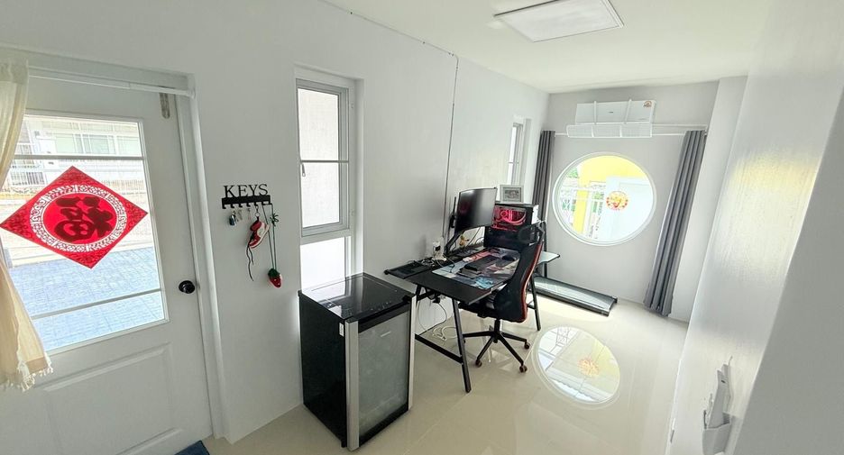 For rent 3 ベッドルーム house in Mueang Phuket, Phuket