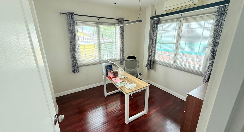 For rent 3 ベッドルーム house in Mueang Phuket, Phuket
