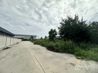Продажа Участок в Sai Noi, Нонтабури