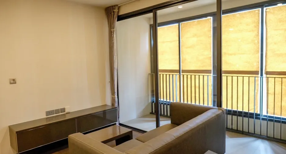 For sale そして for rent 2 ベッドルーム condo in Pathum Wan, Bangkok