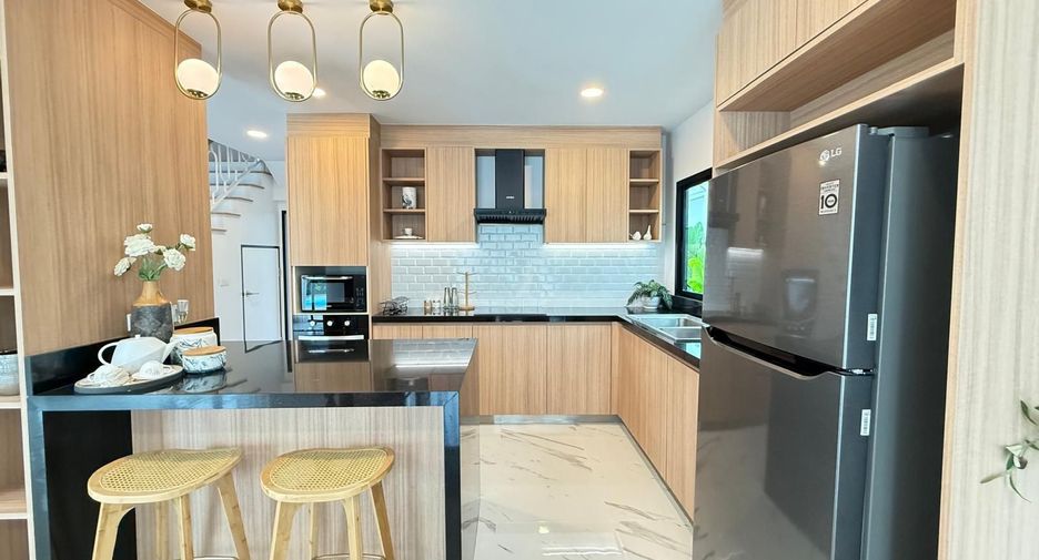 Villa zum Kauf mit 3 Zimmer in Thalang, Phuket