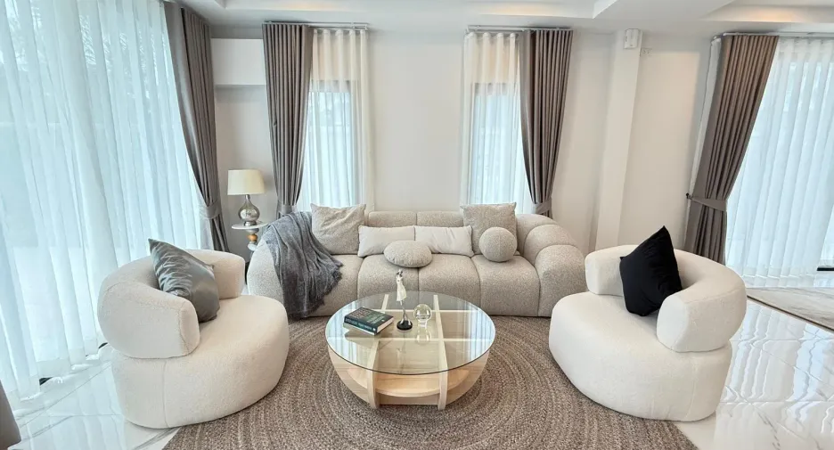 Villa zum Kauf mit 3 Zimmer in Thalang, Phuket