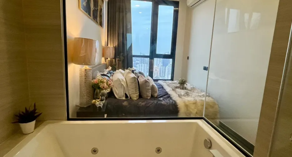 For rent 1 bed condo in Watthana, Bangkok