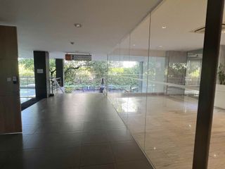 Büro zur Miete in Huai Khwang, Bangkok