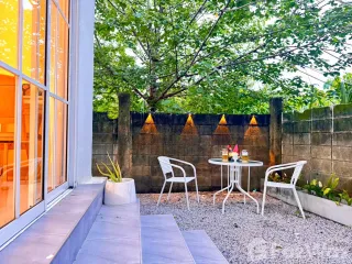 Apartamento en venta de 2 habitaciones en Mueang Chiang Mai, Chiang Mai