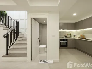 For sale and for rent 3 bedrooms house in Watthana, Bangkok
