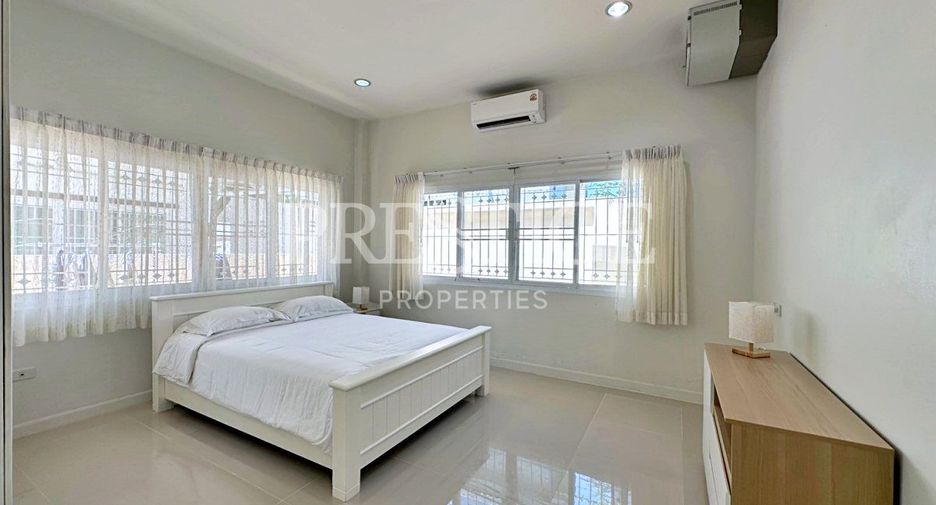 À vendre et à louer 3 chambres maison à Bang Lamung, Chonburi