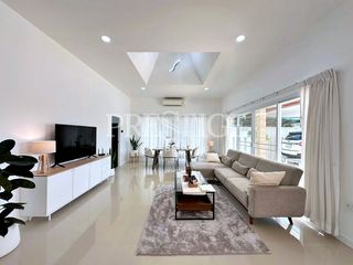 À vendre et à louer 3 chambres maison à Bang Lamung, Chonburi