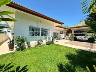 À vendre et à louer 3 chambres maison à Bang Lamung, Chonburi