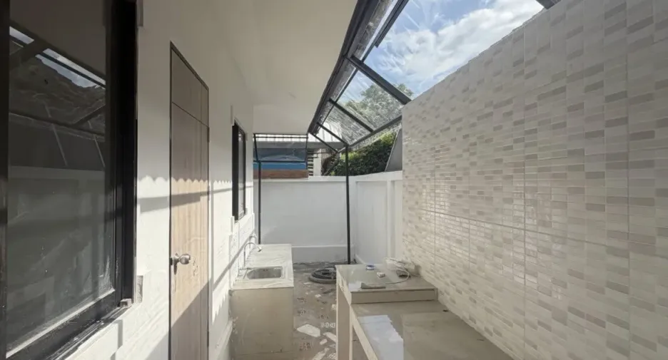 For sale 3 bedrooms house in Mueang Chiang Mai, Chiang Mai