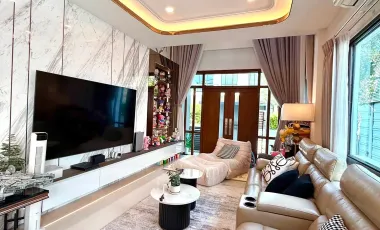 出租 和 出售 4 卧室 独立屋 在 Wang Thong Lang, 曼谷