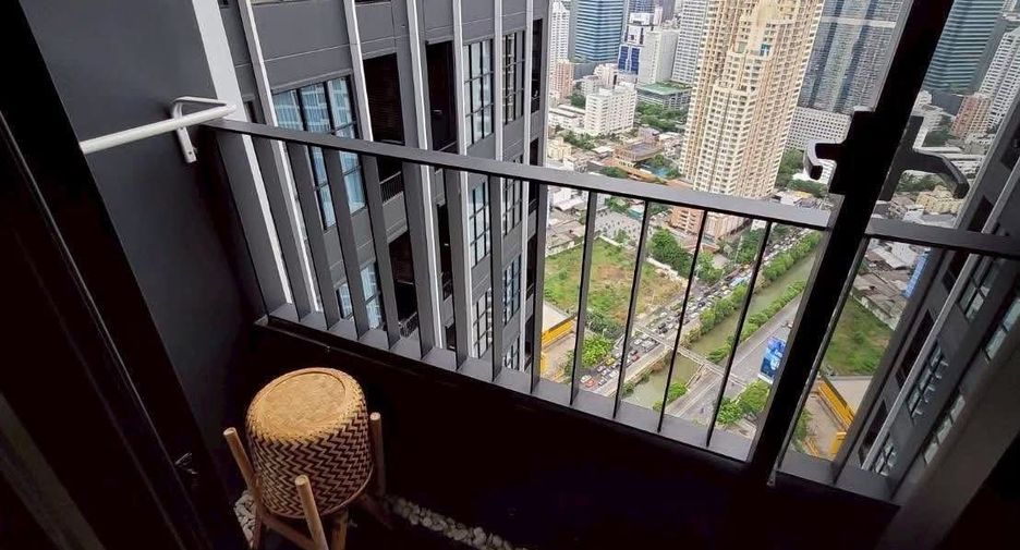 For rent 1 bed condo in Sathon, Bangkok