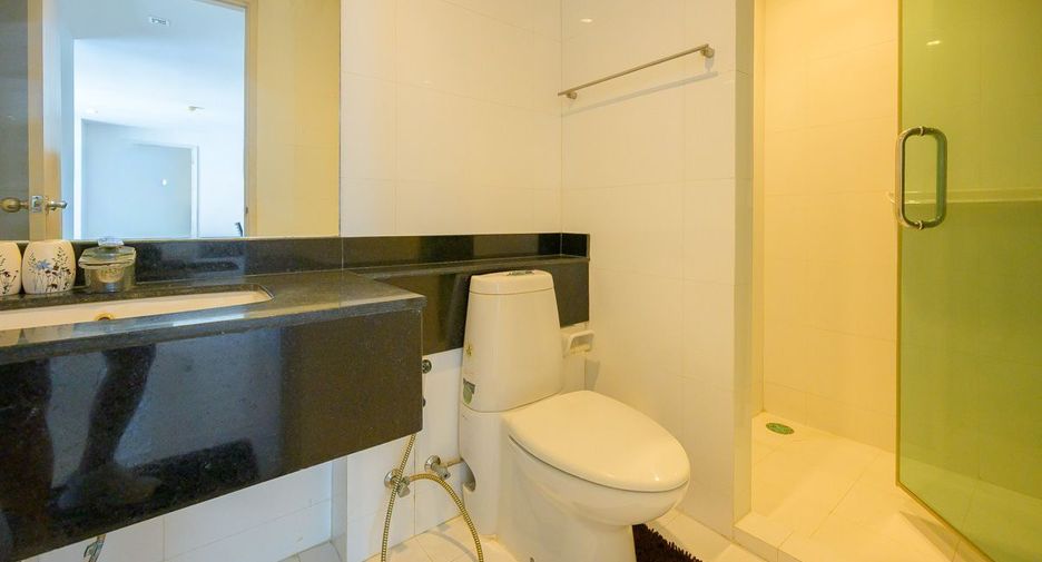 À vendre 2 chambres condo à Bang Lamung, Chonburi