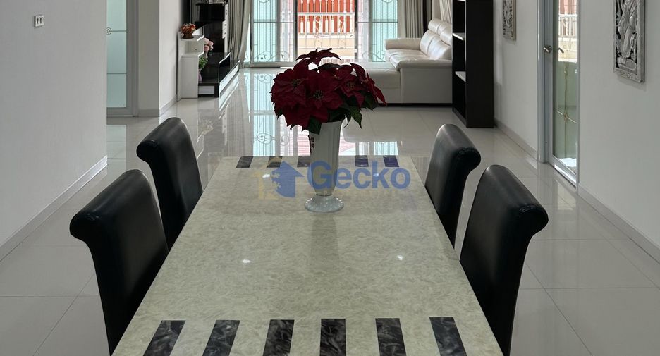 出售 3 卧室 独立屋 在 Bang Lamung, Chon Buri